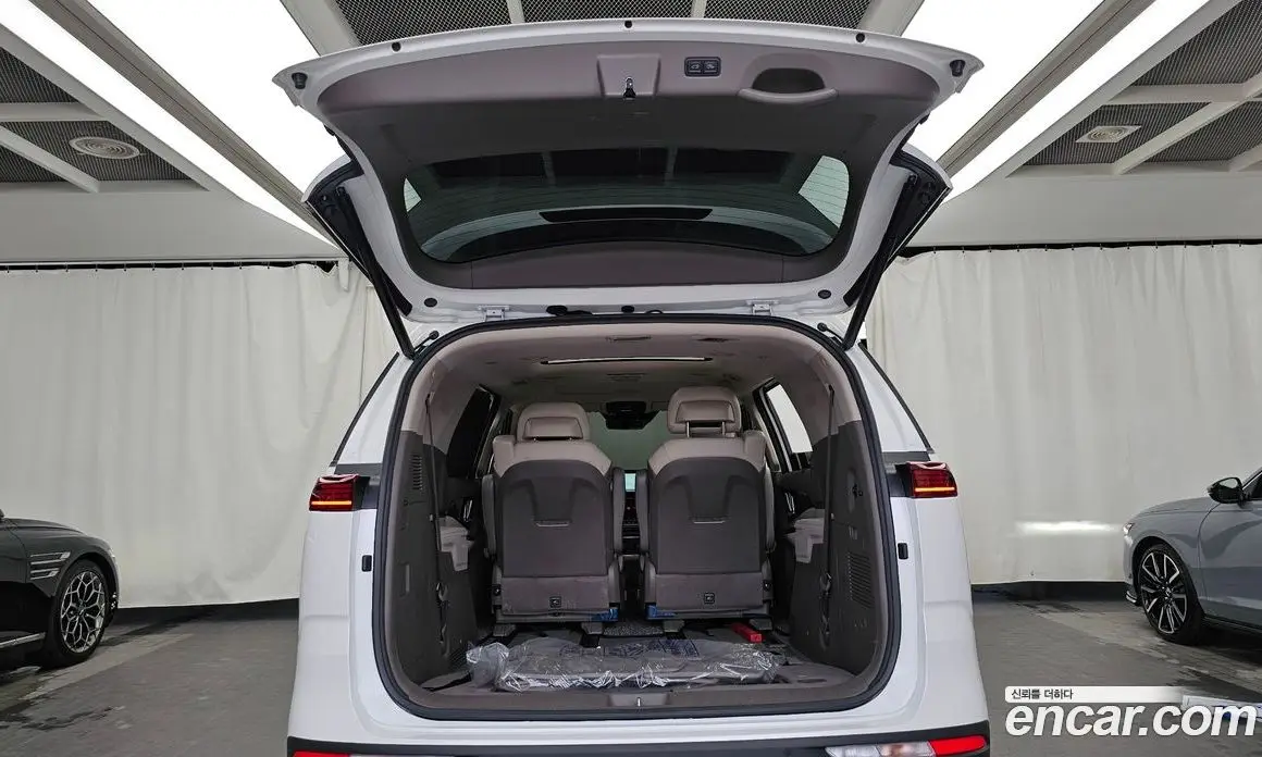 Kia Carnival 2022 3.5 автомат (гидро), фото 20