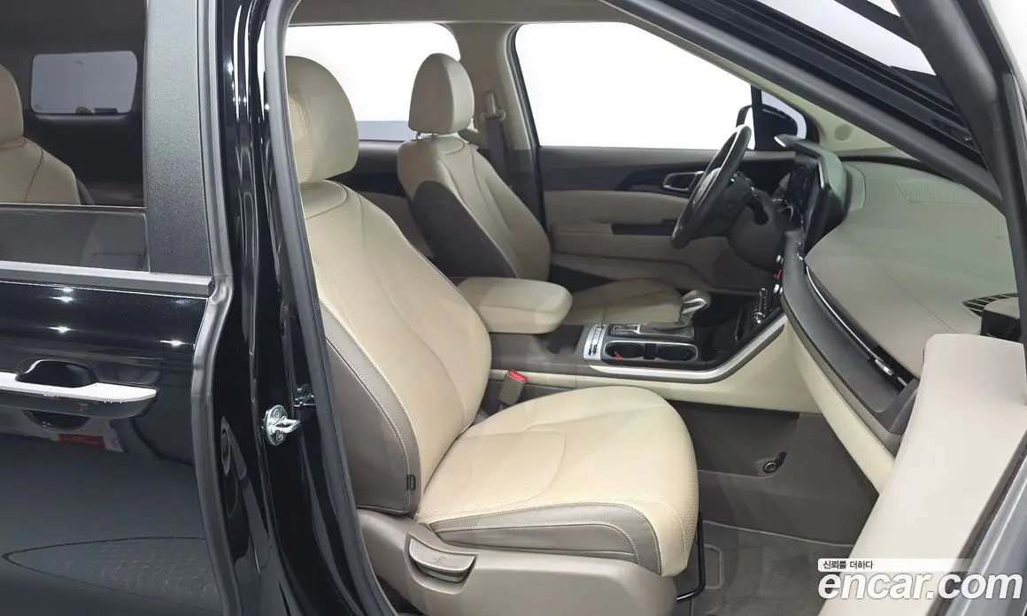 Kia Carnival 2022 2.2 автомат (гидро), фото 16