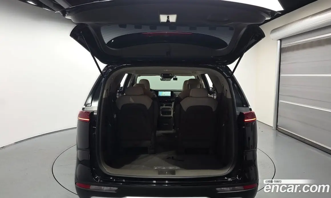 Kia Carnival 2022 2.2 автомат (гидро), фото 26