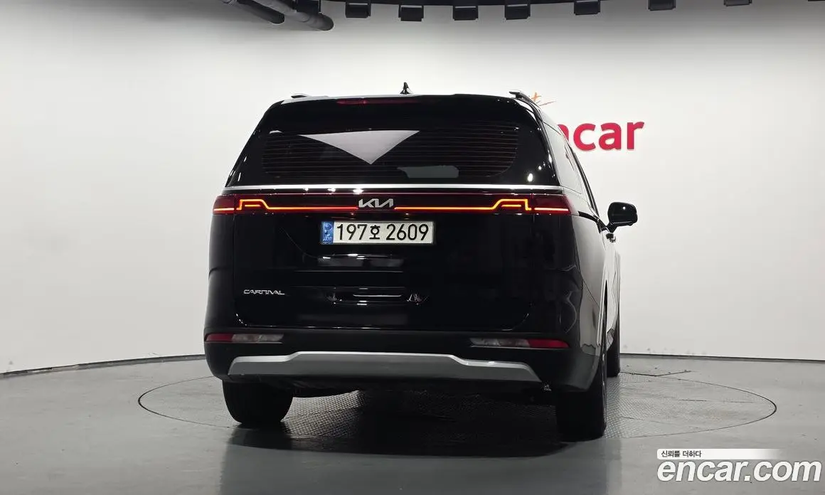 Kia Carnival 2022 2.2 автомат (гидро), фото 4