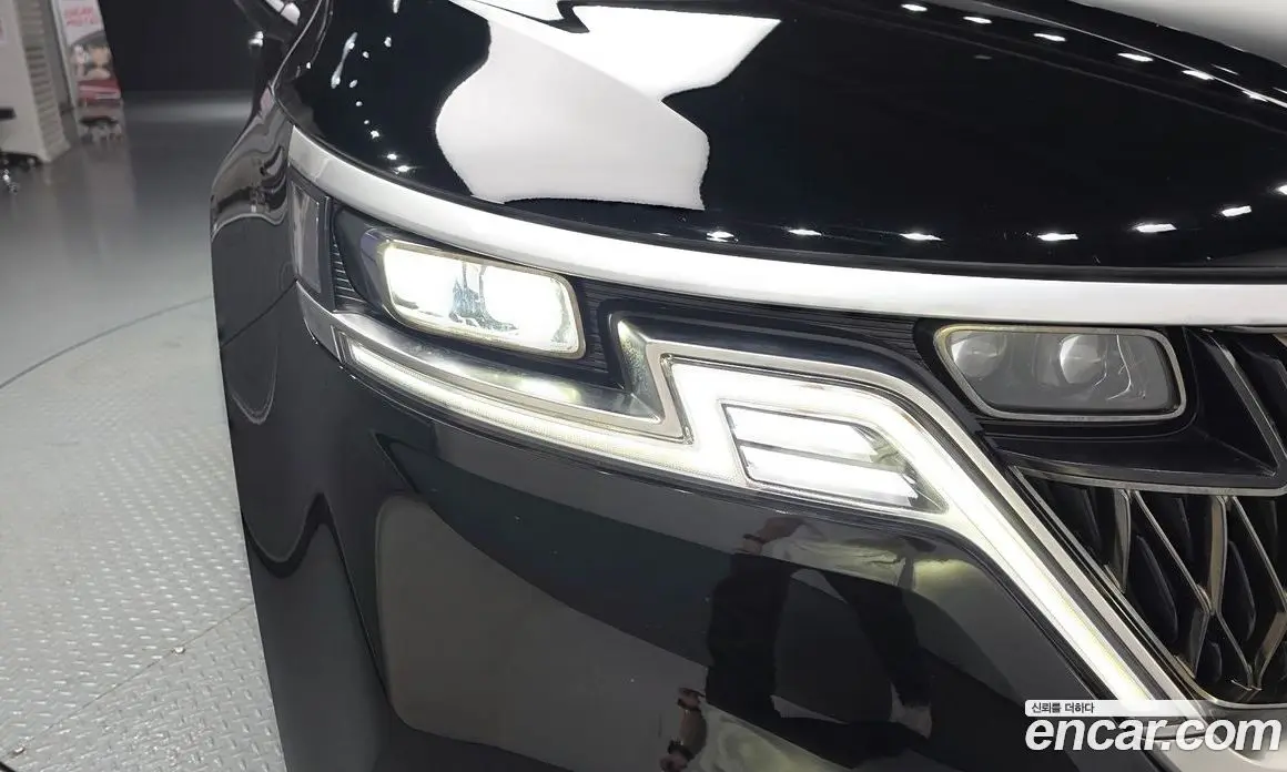 Kia Carnival 2022 2.2 автомат (гидро), фото 8
