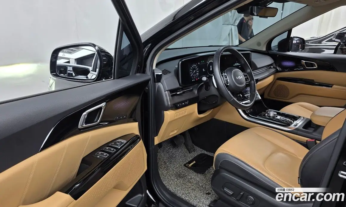 Kia Carnival 2023 3.5 автомат (гидро), фото 13