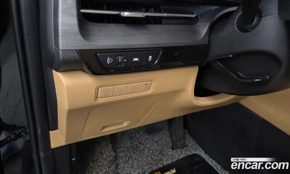 Kia Carnival 2023 3.5 автомат (гидро), фото 24