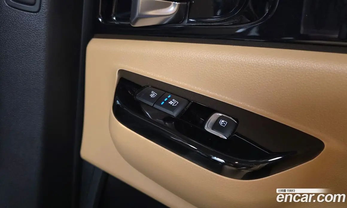 Kia Carnival 2023 3.5 автомат (гидро), фото 25