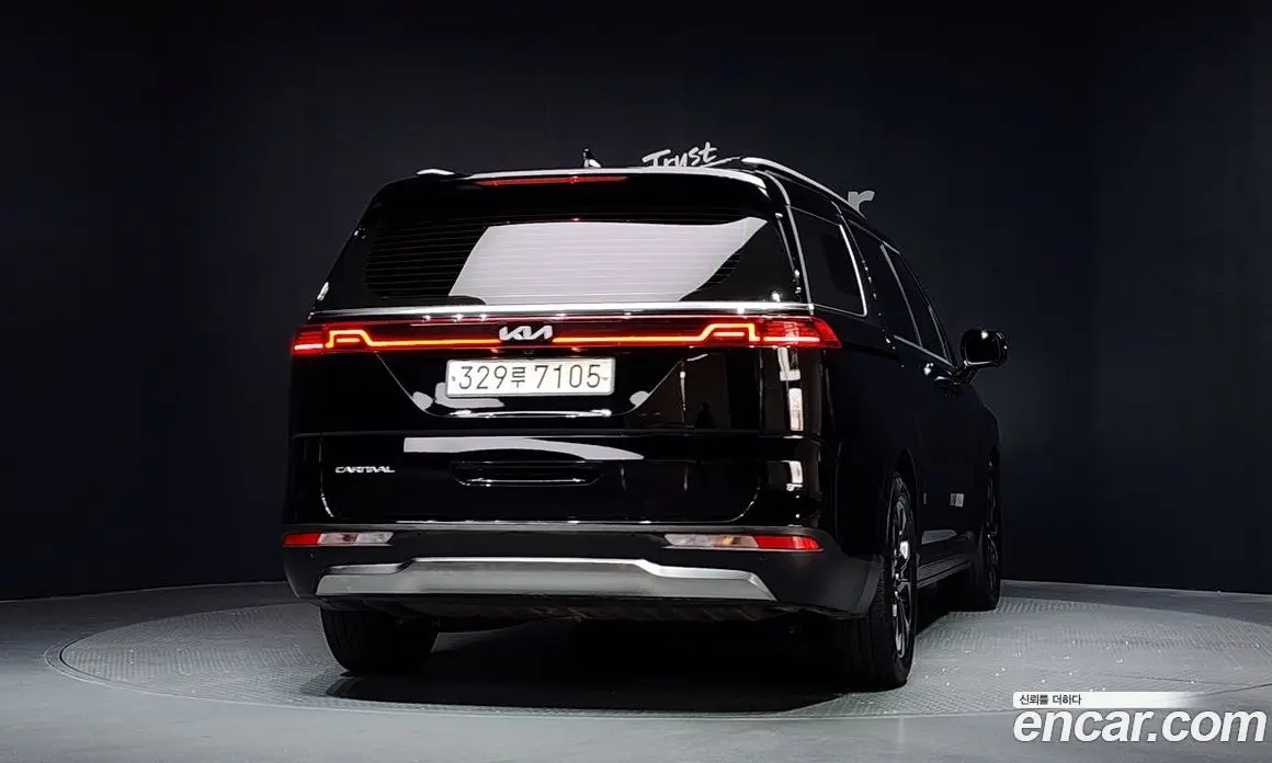 Kia Carnival 2023 3.5 автомат (гидро), фото 4
