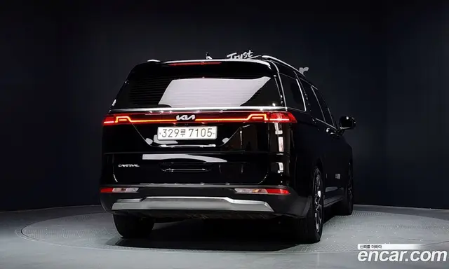Kia Carnival 2023 3.5 автомат (гидро), миниатюра 4