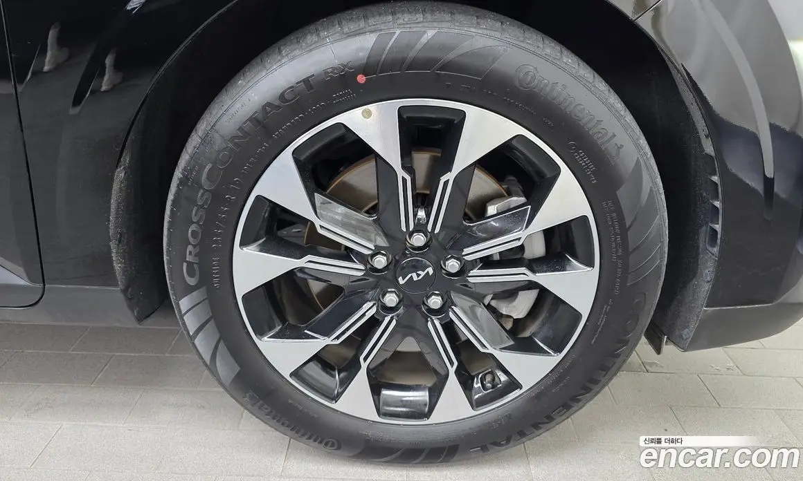 Kia Carnival 2023 3.5 автомат (гидро), фото 7