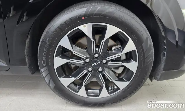 Kia Carnival 2023 3.5 автомат (гидро), миниатюра 7