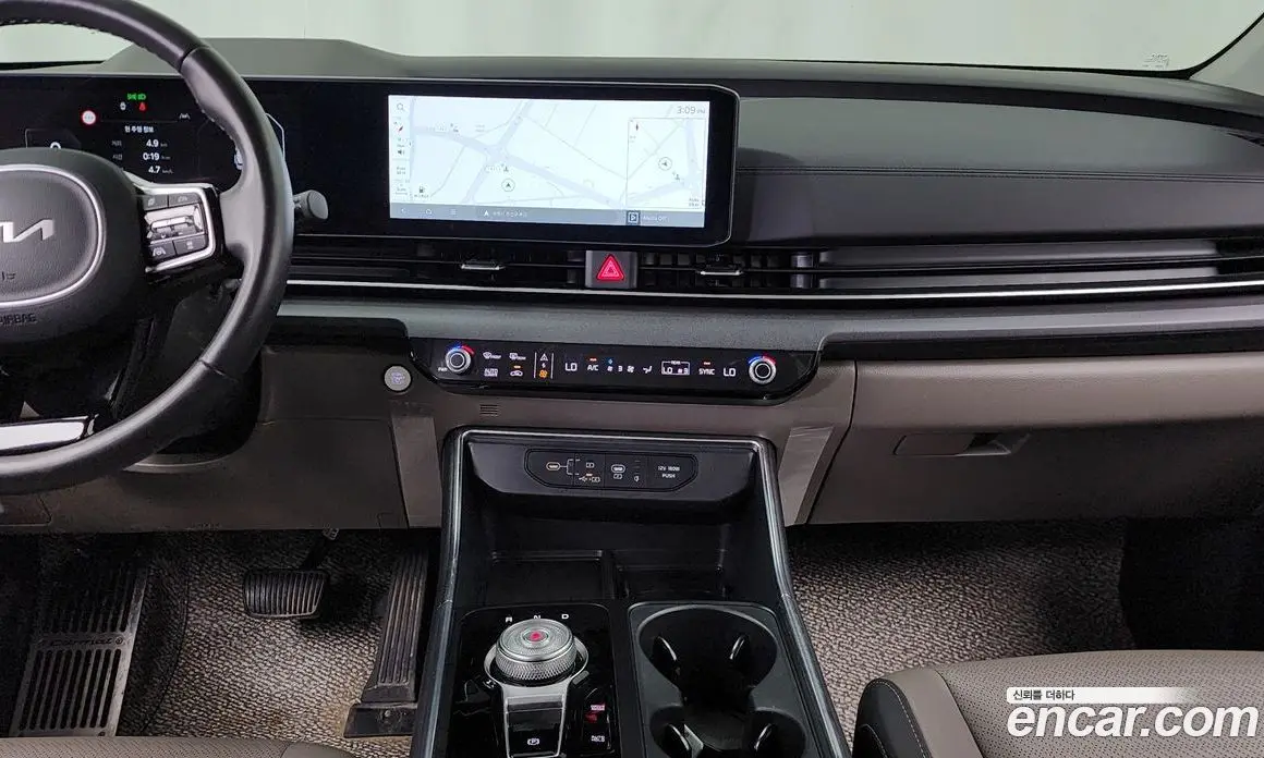 Kia Carnival 2024 2.2 автомат (гидро), фото 20