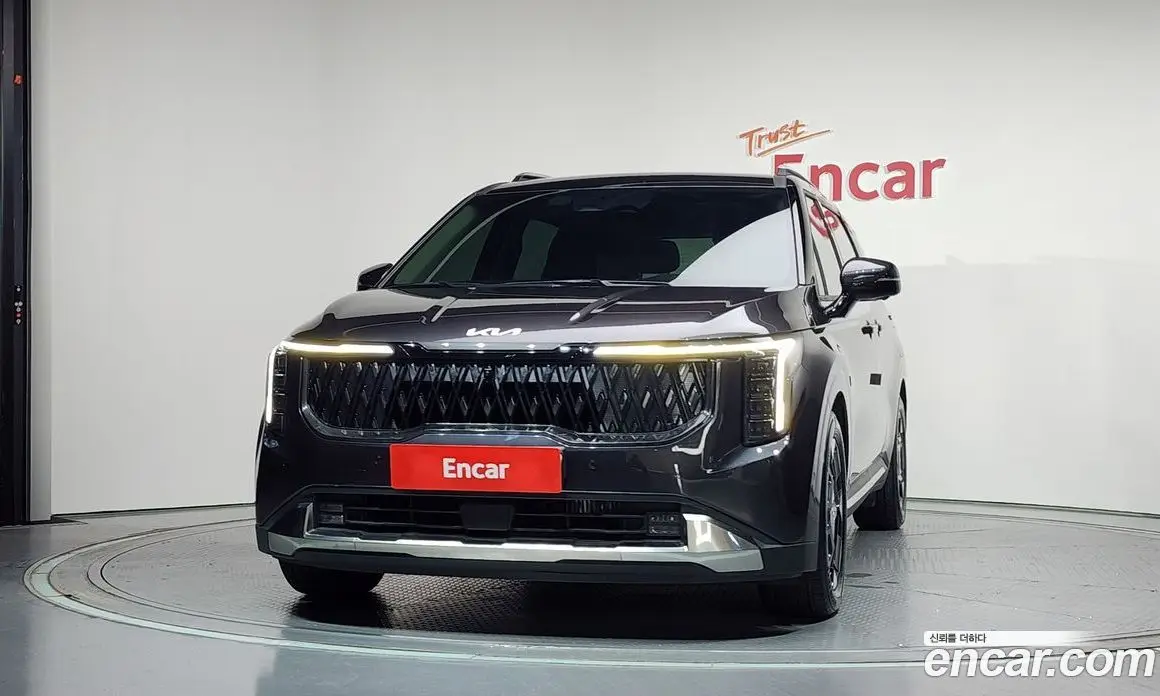 Kia Carnival 2024 2.2 автомат (гидро), фото 3