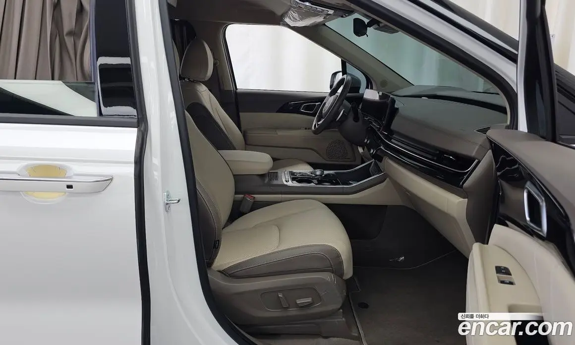 Kia Carnival 2024 3.5 автомат (гидро), фото 17