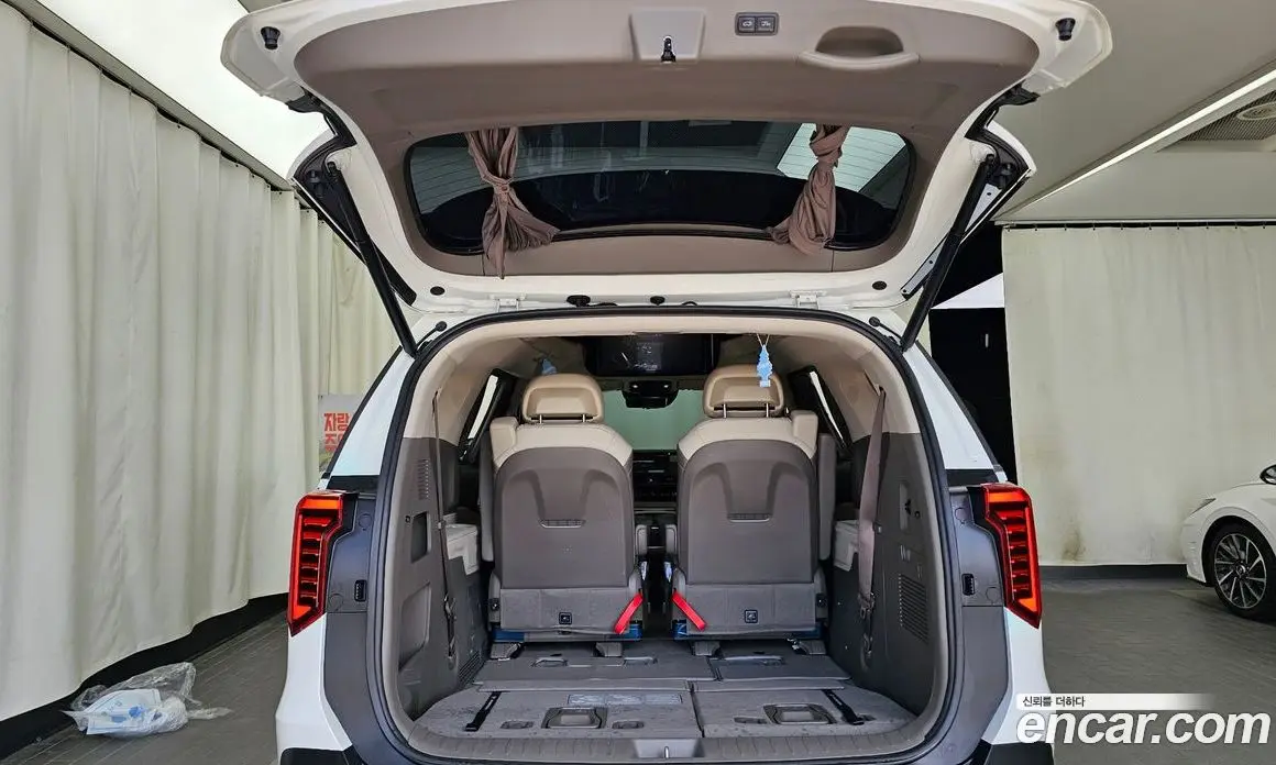 Kia Carnival 2024 3.5 автомат (гидро), фото 26