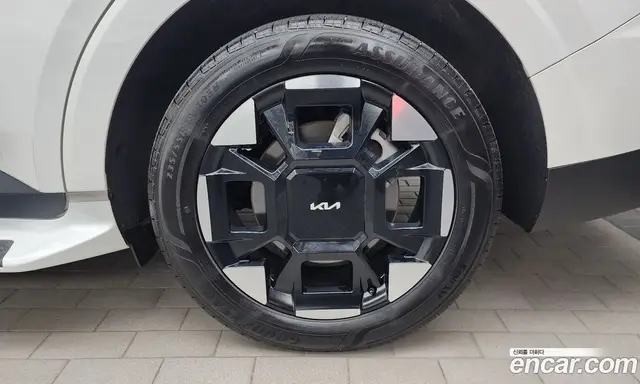 Kia Carnival 2024 1.6 автомат (гидро), миниатюра 6