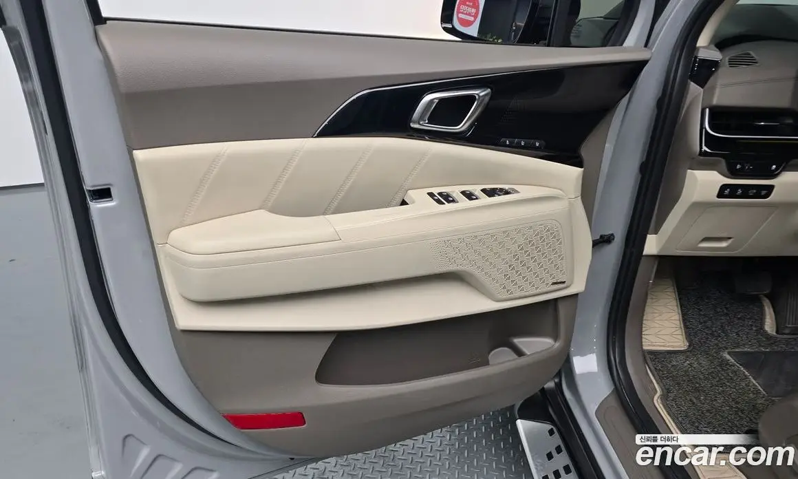 Kia Carnival 2024 2.2 автомат (гидро), фото 13
