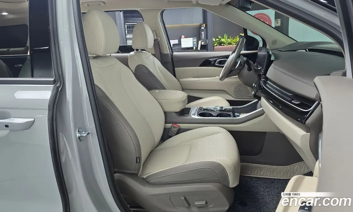 Kia Carnival 2024 2.2 автомат (гидро), фото 15