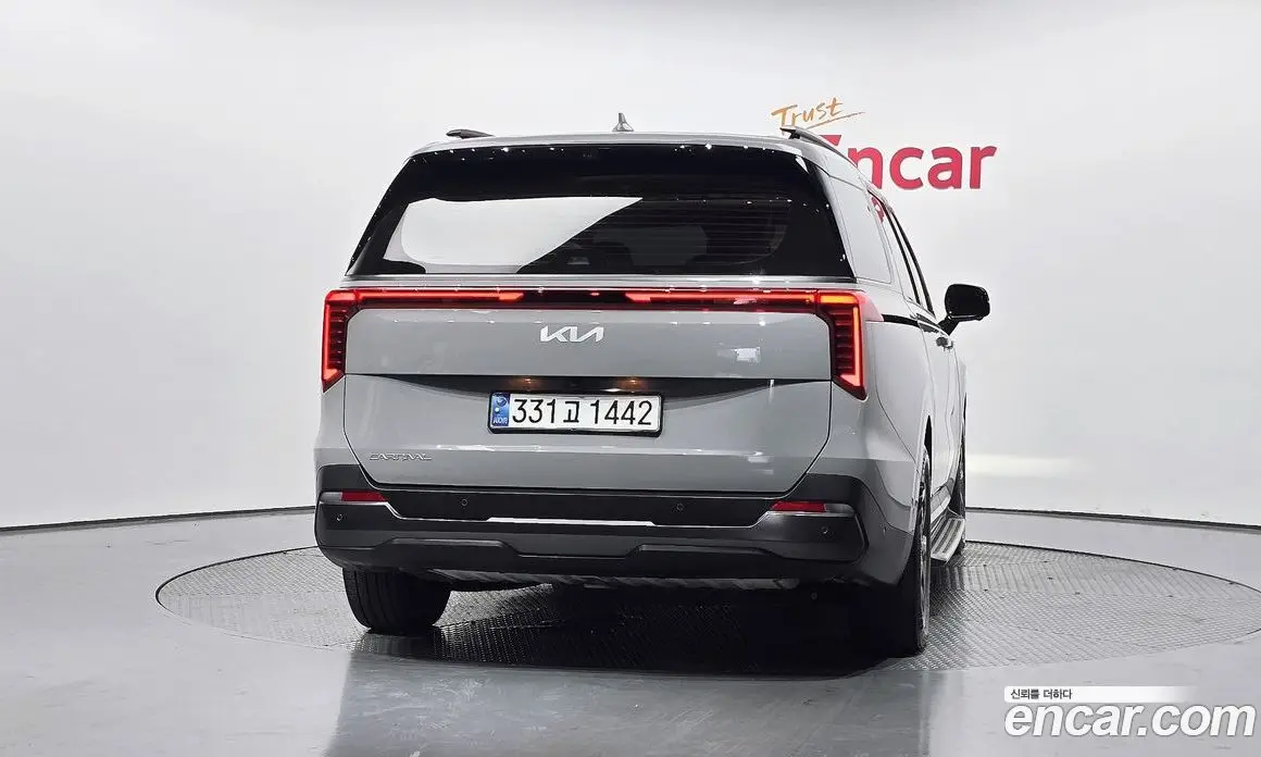 Kia Carnival 2024 2.2 автомат (гидро), фото 3