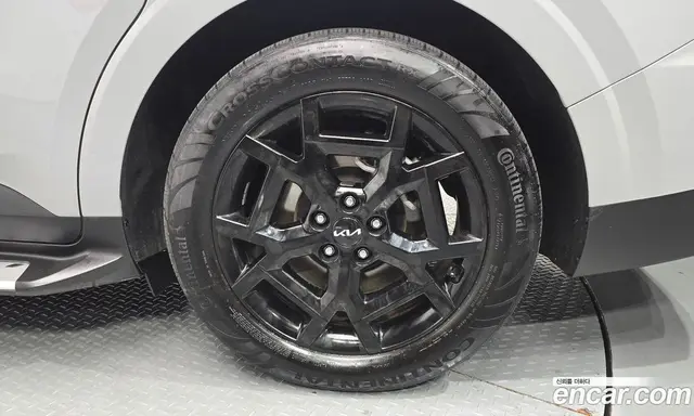 Kia Carnival 2024 2.2 автомат (гидро), миниатюра 6