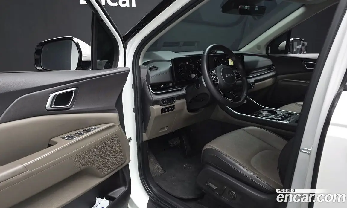 Kia Carnival 2024 2.2 автомат (гидро), фото 13