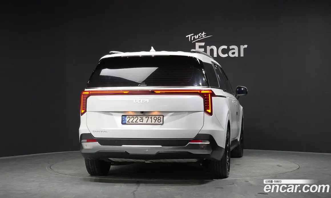 Kia Carnival 2024 2.2 автомат (гидро), фото 4