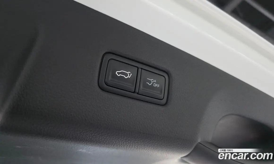 Kia Carnival 2025 1.6 автомат (гидро), фото 22