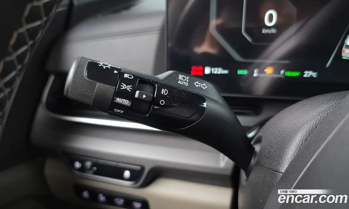 Kia Carnival 2025 1.6 автомат (гидро), фото 29