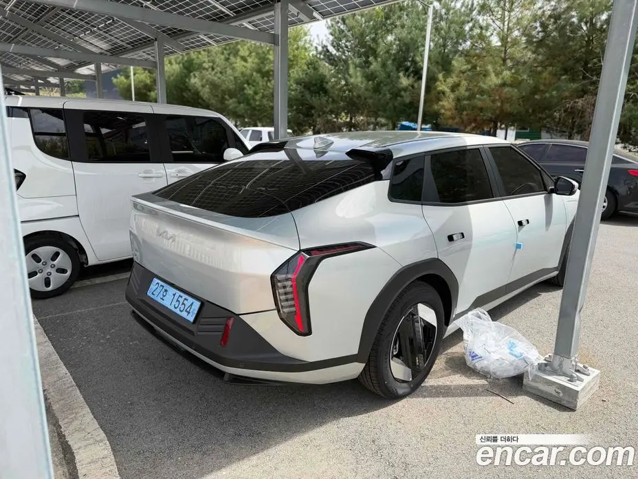 Kia EV4 2026 автомат (гидро), фото 5