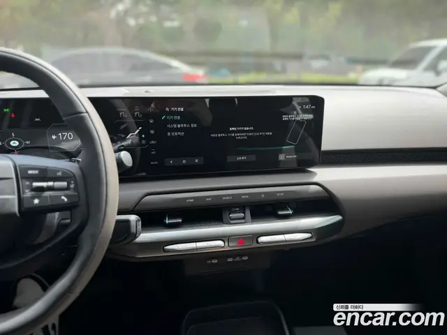 Kia EV4 2026 автомат (гидро), миниатюра 8