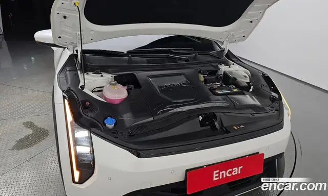 Kia EV4 2026 0.2 автомат (гидро), миниатюра 5