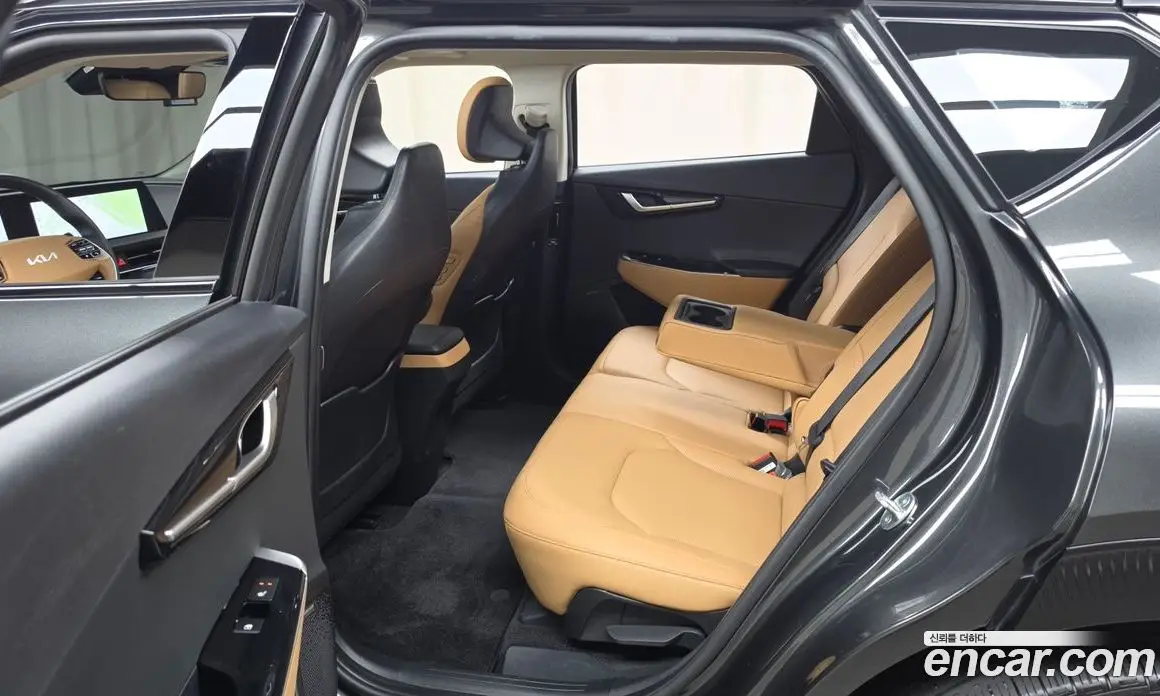 Kia EV6 2023 0.1 автомат (гидро), фото 17