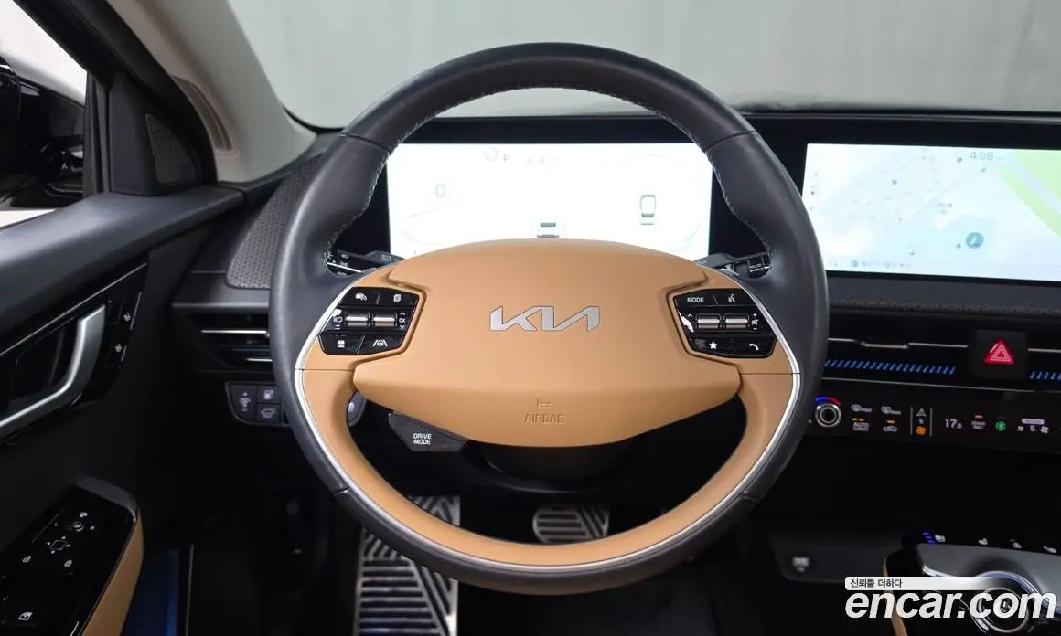 Kia EV6 2023 0.1 автомат (гидро), фото 18