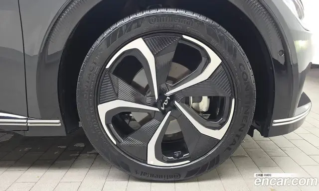 Kia EV6 2023 0.1 автомат (гидро), миниатюра 6