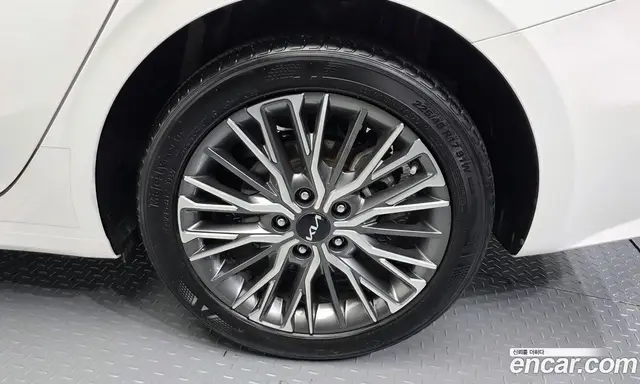 Kia K3 2023 1.6 автомат (гидро), миниатюра 7
