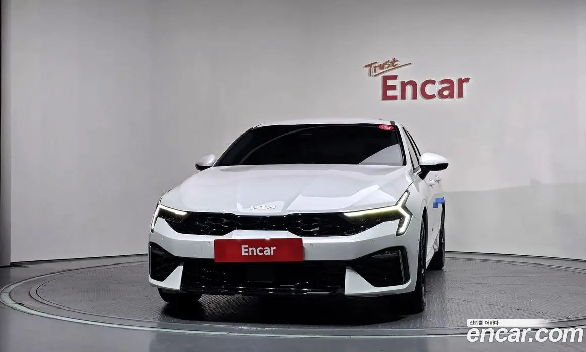 Kia K5 (Optima) 2024 2.0 автомат (гидро), фото 3