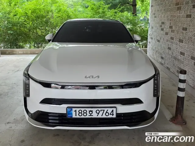 Kia K8 2026 1.6 автомат (гидро), миниатюра 3