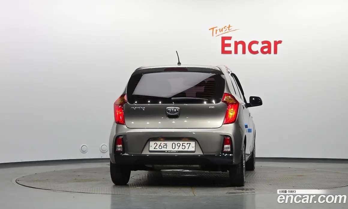 Kia Morning 2015 1.0 автомат (гидро), фото 4