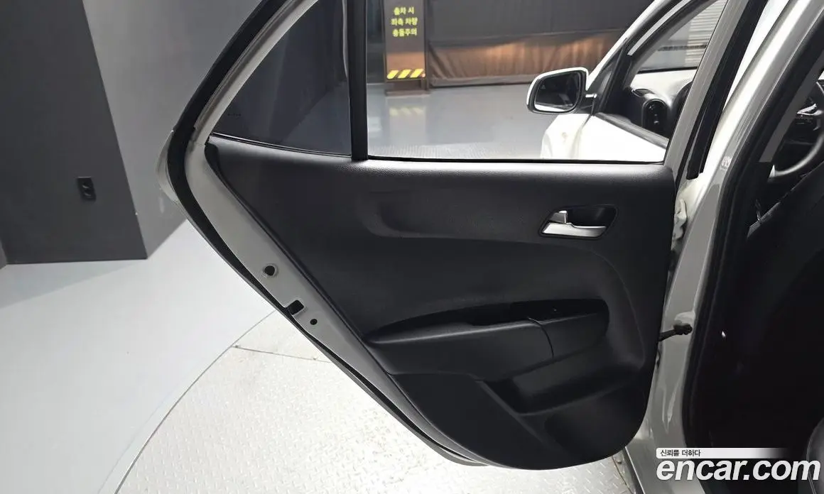 Kia Morning 2021 1.0 автомат (гидро), фото 15