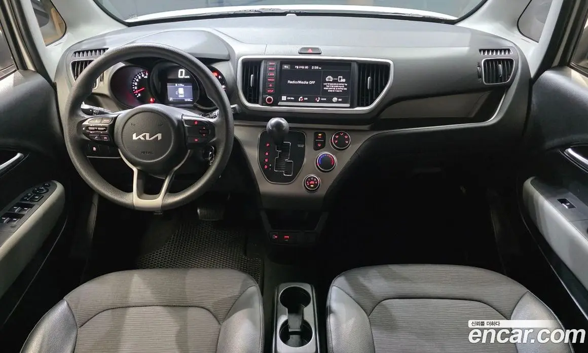 Kia Ray 2021 1.0 автомат (гидро), фото 10