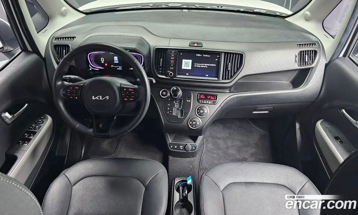 Kia Ray 2023 1.0 автомат (гидро), фото 9
