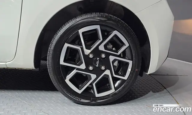 Kia Ray 2024 1.0 автомат (гидро), миниатюра 7