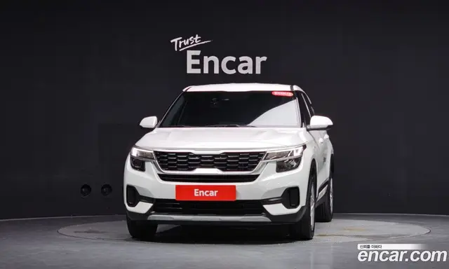 Kia Seltos 2022 1.6 автомат (гидро), миниатюра 2
