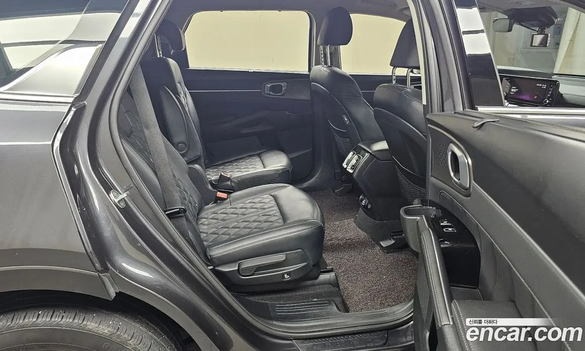 Kia Sorento 2022 2.2 автомат (гидро), фото 16