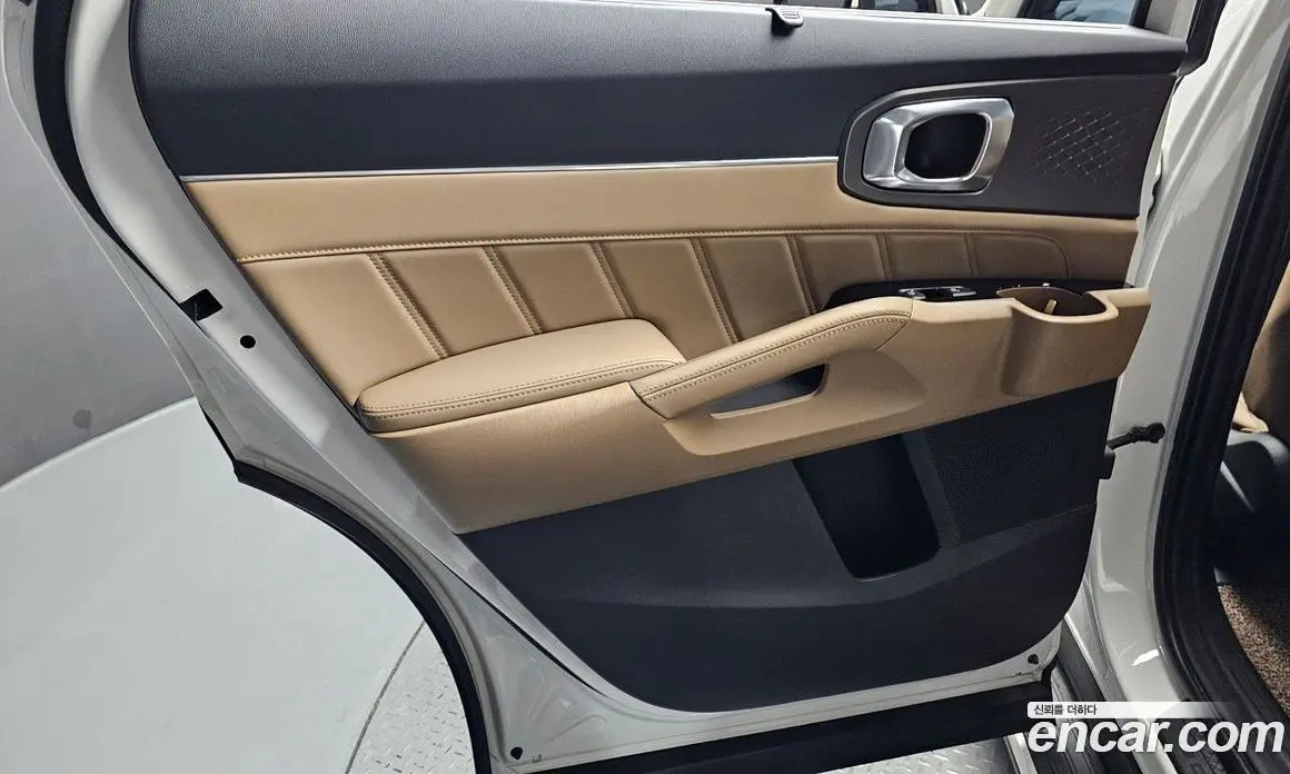 Kia Sorento 2024 1.6 автомат (гидро), фото 15