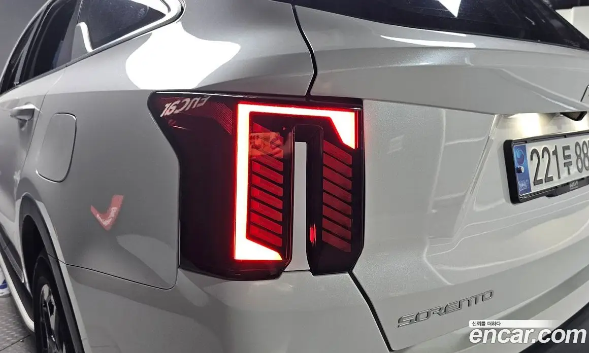 Kia Sorento 2024 1.6 автомат (гидро), фото 9