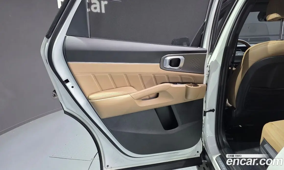 Kia Sorento 2025 1.6 автомат (гидро), фото 15