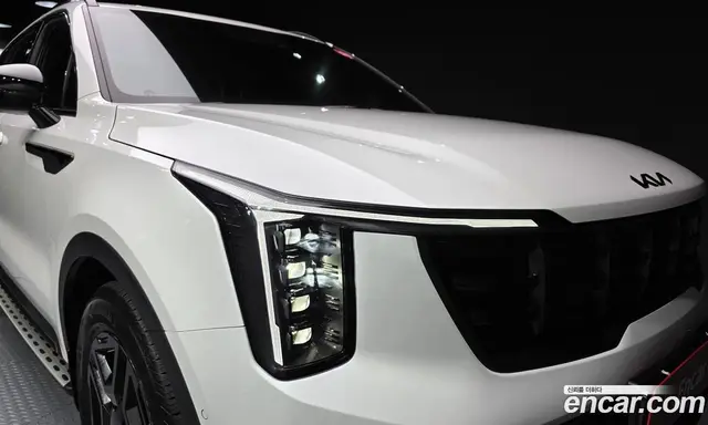 Kia Sorento 2025 1.6 автомат (гидро), миниатюра 8