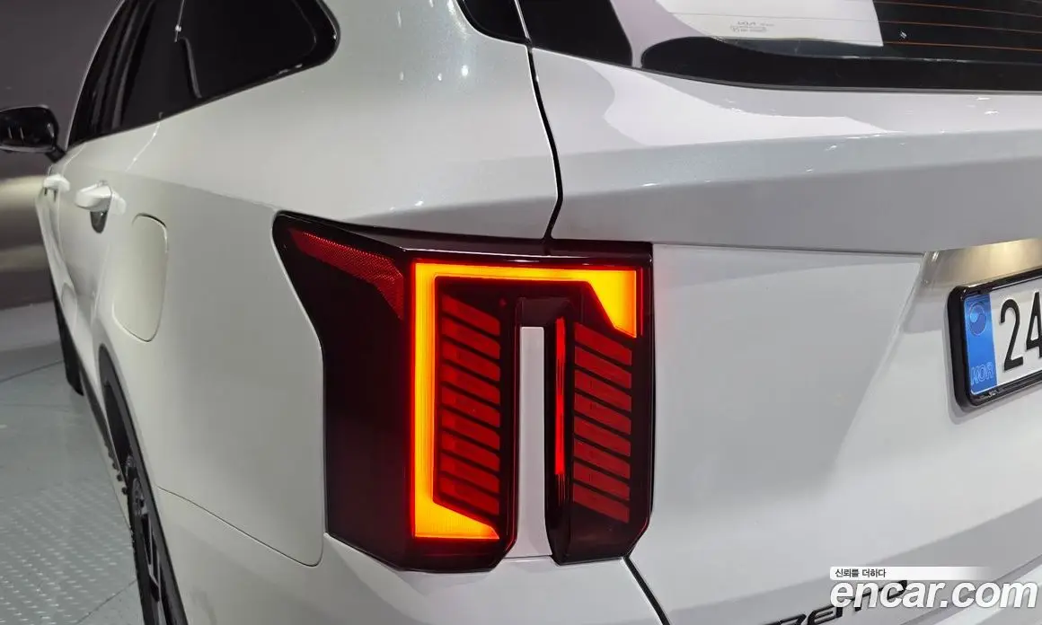 Kia Sorento 2025 1.6 автомат (гидро), фото 9