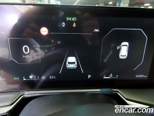 Kia Sorento 2025 2.5 автомат (гидро), миниатюра 9