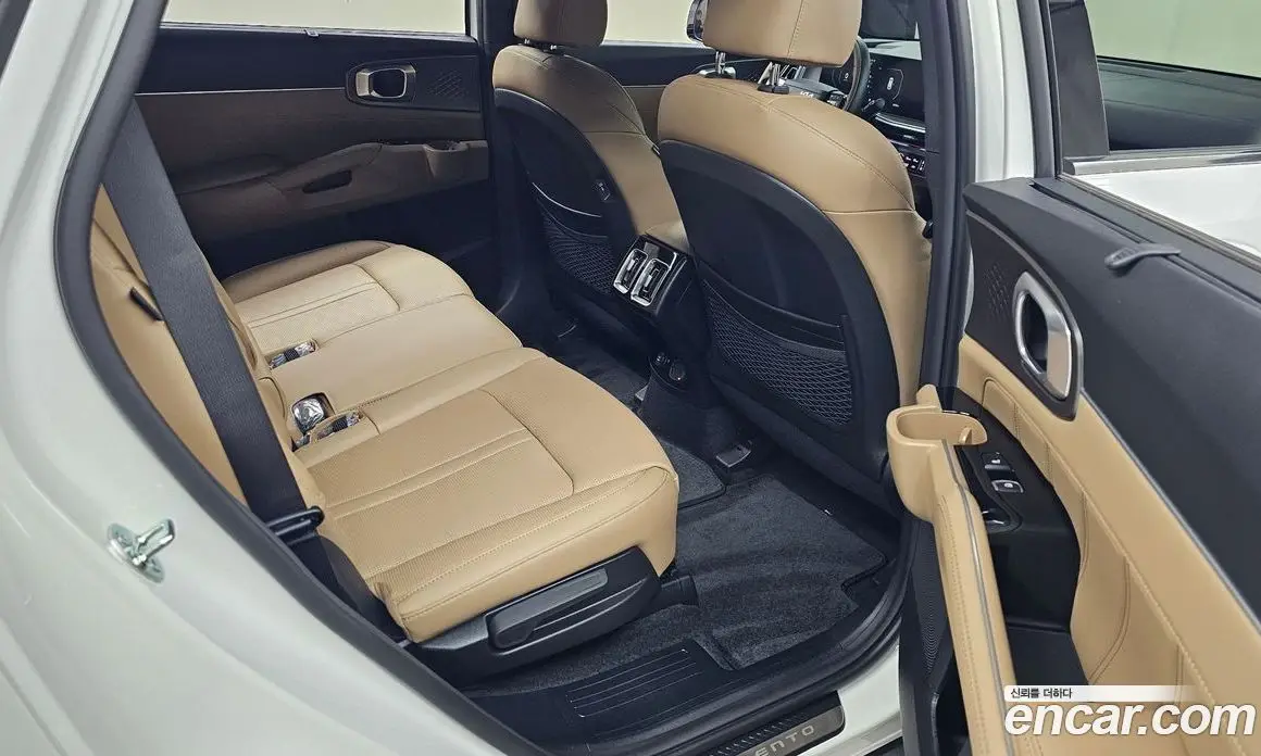 Kia Sorento 2025 2.5 автомат (гидро), фото 17