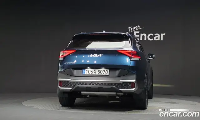 Kia Sportage 2022 2.0 автомат (гидро), миниатюра 4