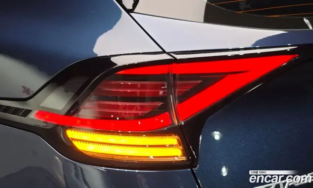 Kia Sportage 2022 2.0 автомат (гидро), миниатюра 9